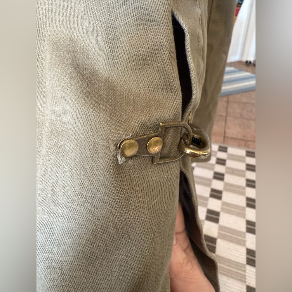 Found Buckle Coat - Picture 7 of 9